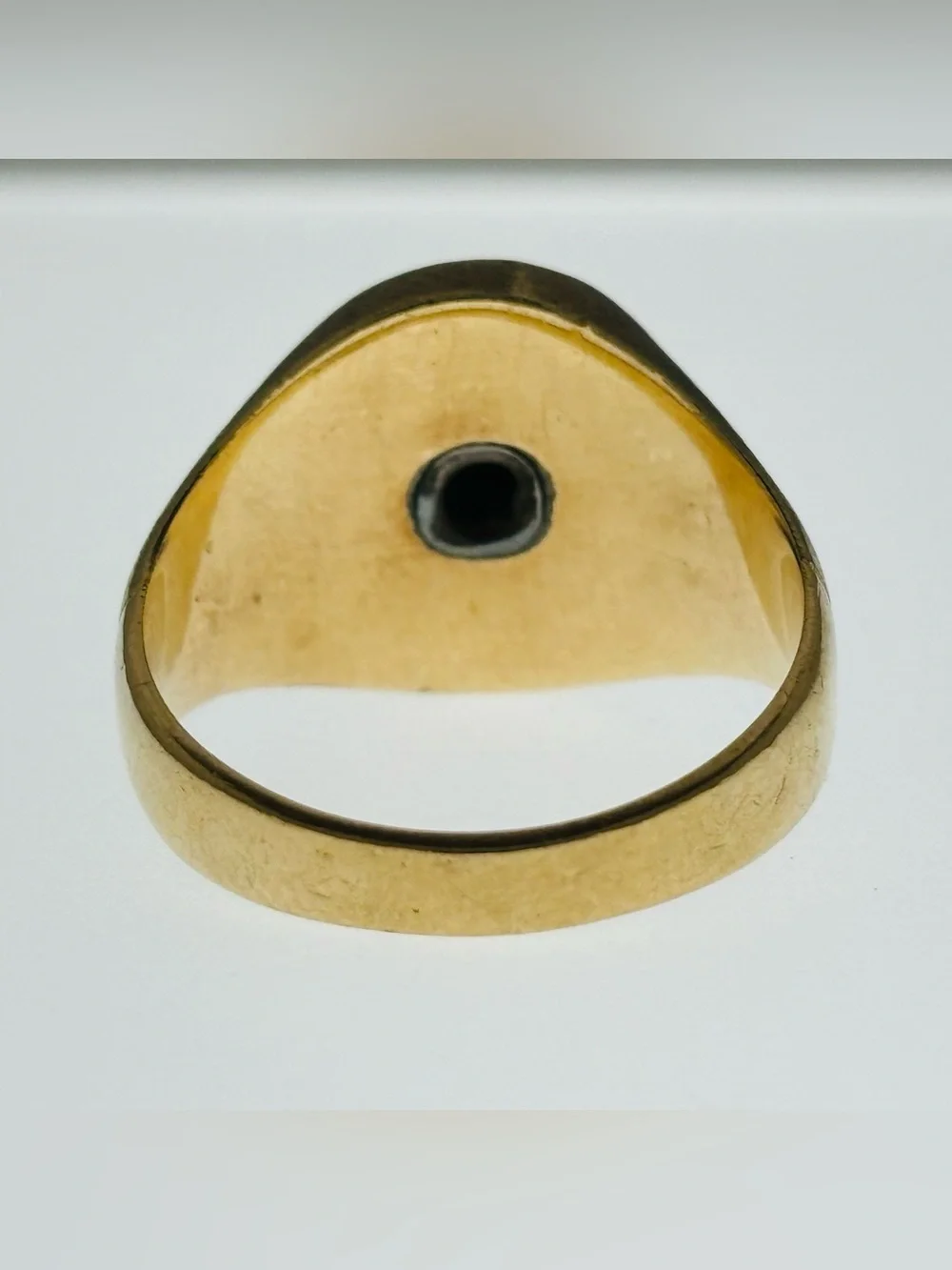 Vintage 10k Gold Signet Ring with Black Onyx and Diamond Size 10